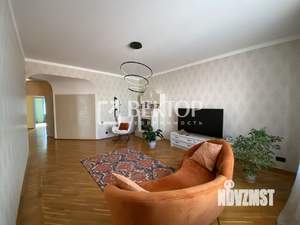 3-к квартира, вторичка, 150м2, 4/5 этаж