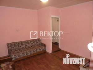 2-к квартира, вторичка, 42м2, 1/4 этаж