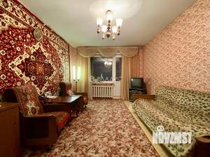 2-к квартира, вторичка, 52м2, 1/9 этаж