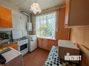 2-к квартира, вторичка, 39м2, 3/5 этаж