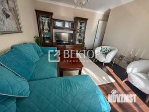 3-к квартира, вторичка, 63м2, 6/9 этаж