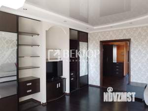 2-к квартира, вторичка, 77м2, 9/14 этаж