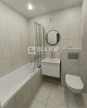 2-к квартира, вторичка, 53м2, 1/8 этаж