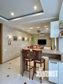 5-к квартира, вторичка, 204м2, 5/6 этаж