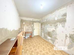 2-к квартира, вторичка, 54м2, 1/9 этаж