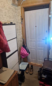 3-к квартира, вторичка, 58м2, 1/5 этаж