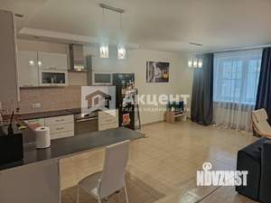 2-к квартира, вторичка, 100м2, 6/10 этаж