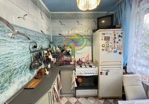 2-к квартира, вторичка, 44м2, 1/5 этаж