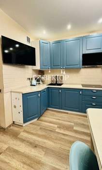 2-к квартира, вторичка, 56м2, 9/17 этаж