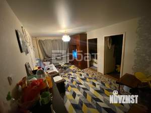 3-к квартира, вторичка, 50м2, 1/5 этаж