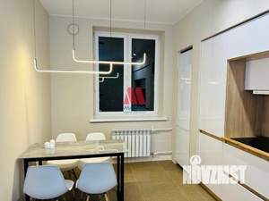 2-к квартира, вторичка, 64м2, 10/14 этаж