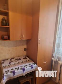 2-к квартира, вторичка, 45м2, 3/5 этаж