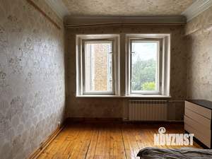 4-к квартира, вторичка, 102м2, 4/6 этаж