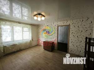3-к квартира, вторичка, 47м2, 1/2 этаж