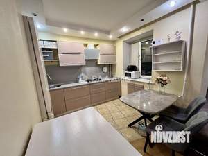 2-к квартира, вторичка, 61м2, 8/9 этаж