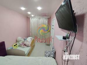 2-к квартира, вторичка, 44м2, 1/4 этаж