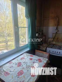 2-к квартира, вторичка, 47м2, 3/5 этаж