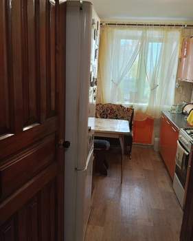 2-к квартира, вторичка, 49м2, 3/5 этаж