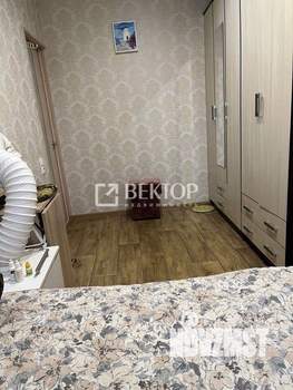 3-к квартира, вторичка, 54м2, 1/4 этаж