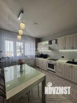 3-к квартира, вторичка, 98м2, 11/17 этаж