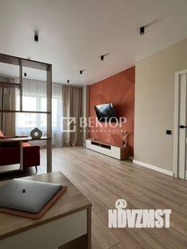 2-к квартира, вторичка, 65м2, 8/17 этаж