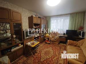 4-к квартира, вторичка, 94м2, 1/9 этаж