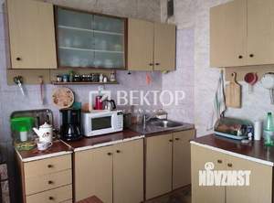 3-к квартира, вторичка, 68м2, 1/10 этаж