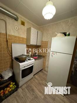 2-к квартира, вторичка, 44м2, 1/5 этаж