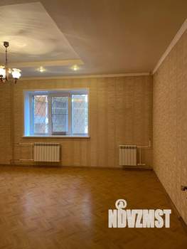 3-к квартира, вторичка, 98м2, 1/6 этаж