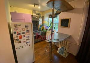 2-к квартира, вторичка, 42м2, 3/5 этаж