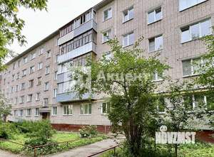 2-к квартира, вторичка, 42м2, 5/5 этаж