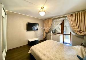 3-к квартира, вторичка, 102м2, 8/10 этаж