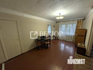2-к квартира, вторичка, 42м2, 4/5 этаж