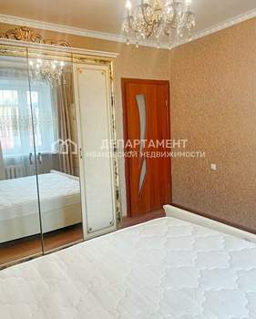 2-к квартира, вторичка, 64м2, 1/10 этаж