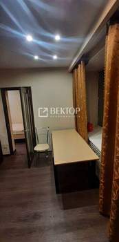 2-к квартира, вторичка, 40м2, 2/2 этаж