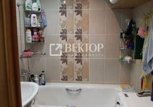3-к квартира, вторичка, 64м2, 9/10 этаж