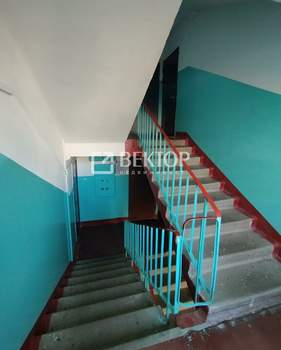 2-к квартира, вторичка, 38м2, 3/5 этаж