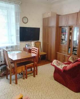 3-к квартира, вторичка, 63м2, 1/3 этаж