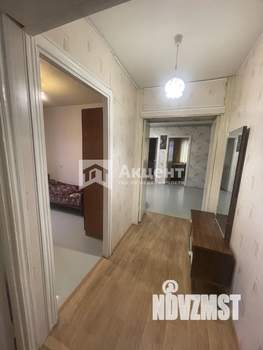 4-к квартира, вторичка, 58м2, 5/5 этаж