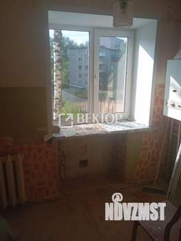 2-к квартира, вторичка, 40м2, 3/5 этаж