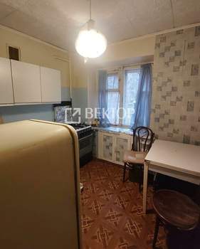 2-к квартира, вторичка, 45м2, 1/5 этаж