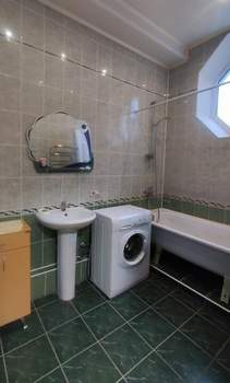 3-к квартира, вторичка, 82м2, 2/4 этаж