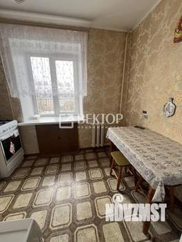 3-к квартира, вторичка, 58м2, 7/9 этаж