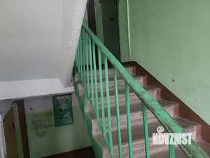 2-к квартира, вторичка, 42м2, 3/5 этаж