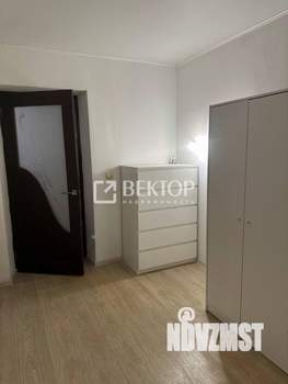 2-к квартира, вторичка, 55м2, 1/5 этаж