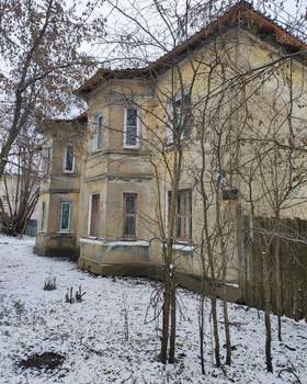 2-к квартира, вторичка, 42м2, 1/2 этаж