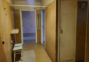 3-к квартира, вторичка, 60м2, 3/5 этаж