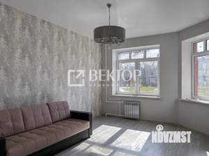 2-к квартира, вторичка, 65м2, 1/4 этаж