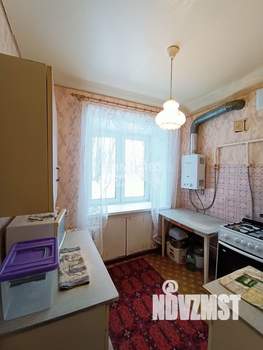 2-к квартира, вторичка, 44м2, 1/4 этаж