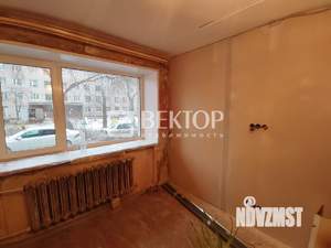 3-к квартира, вторичка, 61м2, 1/5 этаж